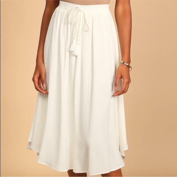 NWT Lulu’s Regatta Tassel Midi Skirt in blush - size Small - Picture 4 of 7